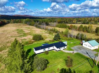 1210 Bushey Hill Rd, Newport, VT 05855