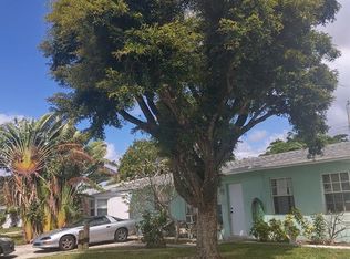 1517 NE 30th St, Pompano Beach, FL 33064