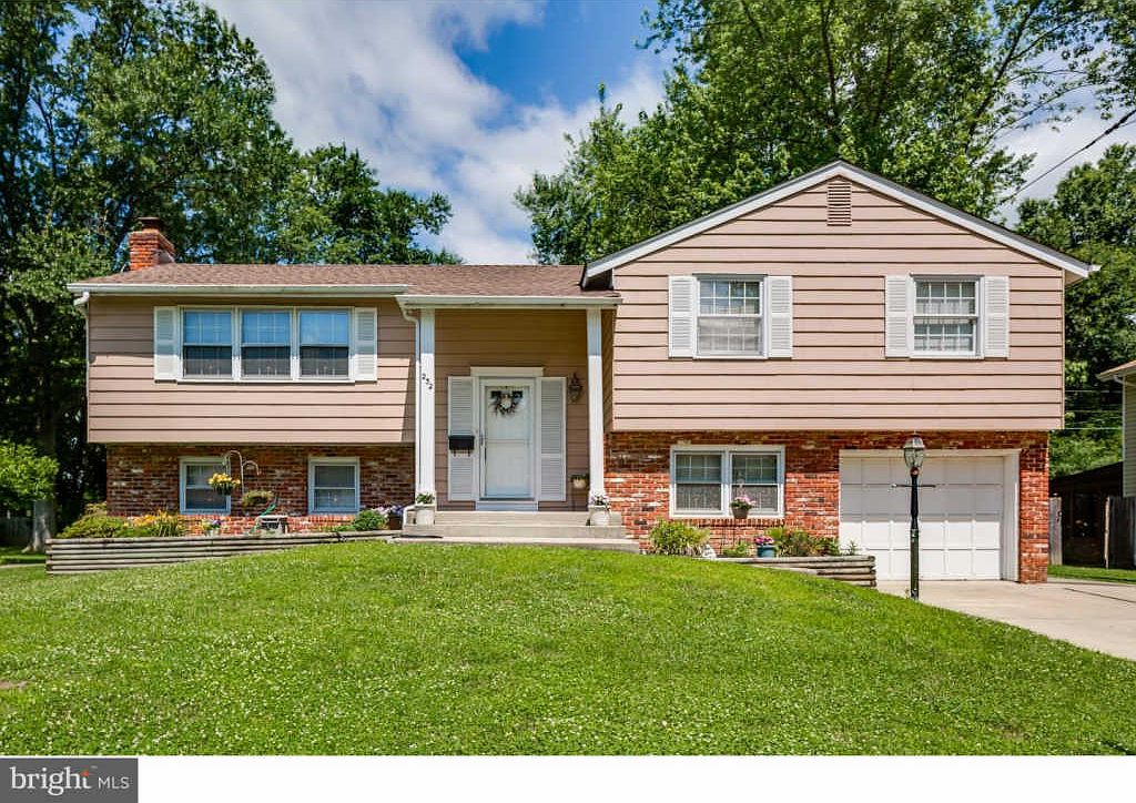 232 Ramblewood Pkwy, Mount Laurel, NJ 08054 Zillow