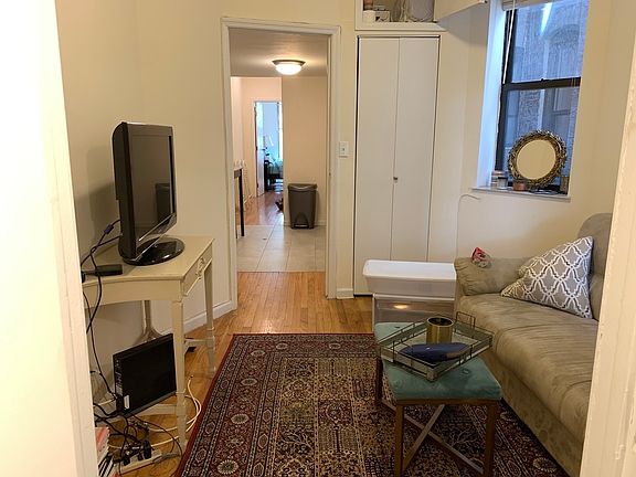 2nd image of 405 E 90th St APT 3A