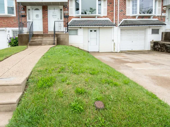 12789 Dunks Ferry Rd, Philadelphia, PA 19154