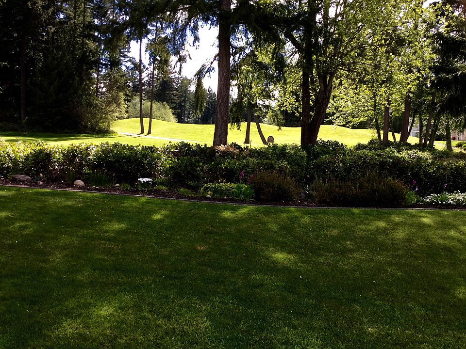 Golf course view from backyard patio 