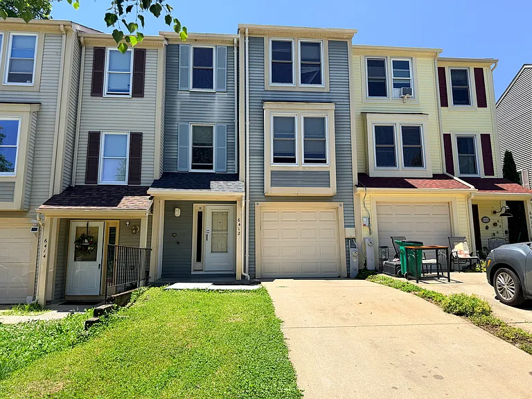 6412 Autumn Gold Ct — Photo 1