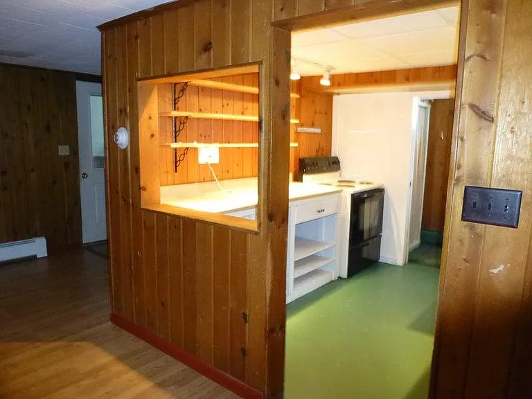 14 Thibault Pkwy — Photo 9