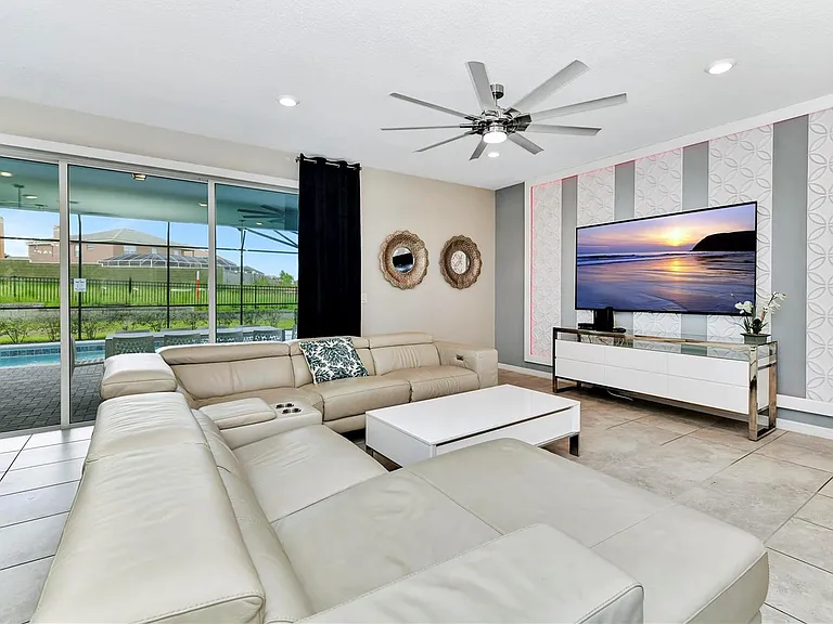 2236 Lelani Cir — Photo 4