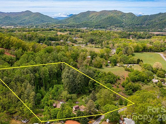 39th image of 1492 Murray Rd