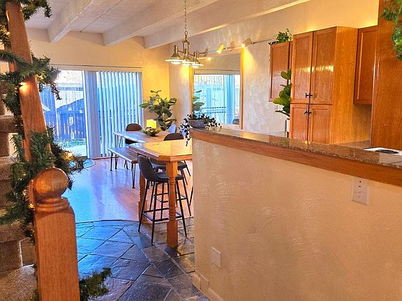 4th image of 505-555 Harvard Ln APT 5B