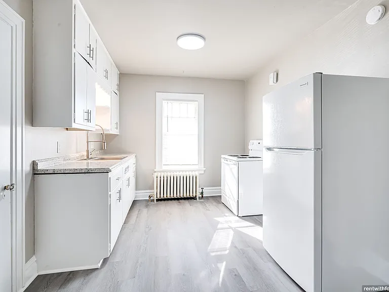 85 Sheboygan St. — Photo 1