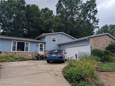 384 Moore Rd, Akron, OH, 44319