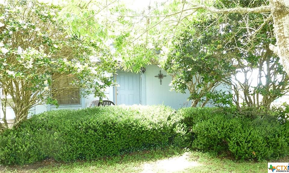 1st image of 123 McCormick Dr