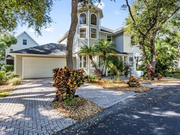 2306 64th St W, Bradenton, FL 34209