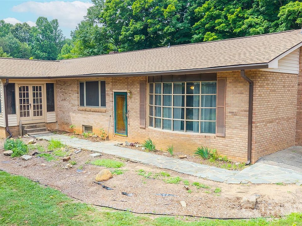 1st image of 3840 Bradley Rd