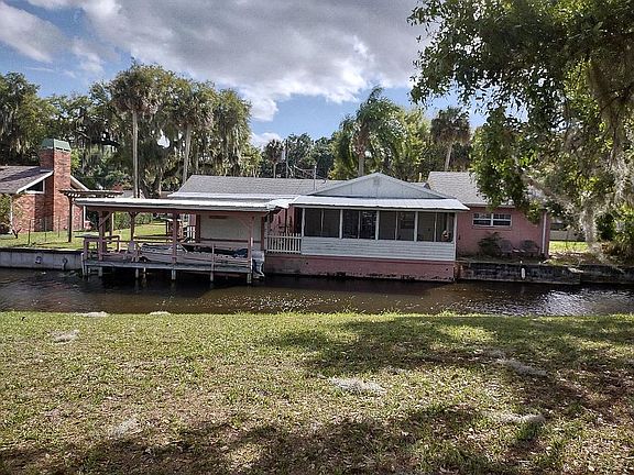 3rd image of 10923 Lake Harris Cir