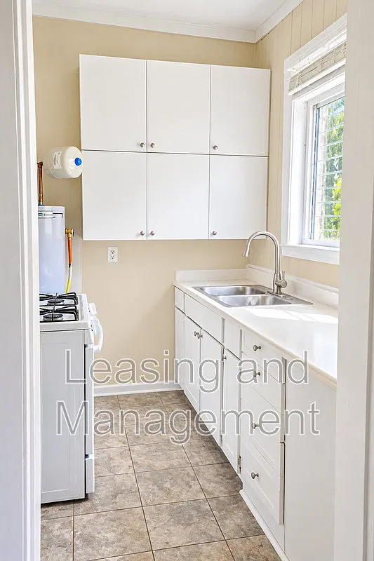2 bed, 2.0 bath, 1200 sqft, $3,200 — Photo 4