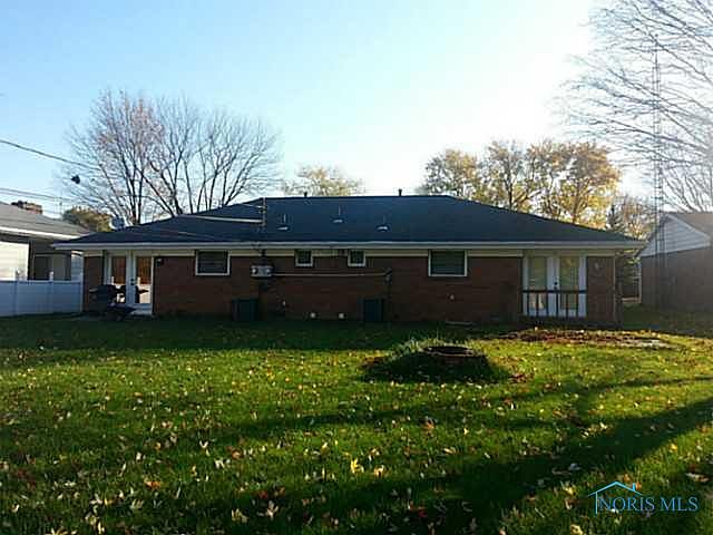 2nd image of 909 Dagget Dr