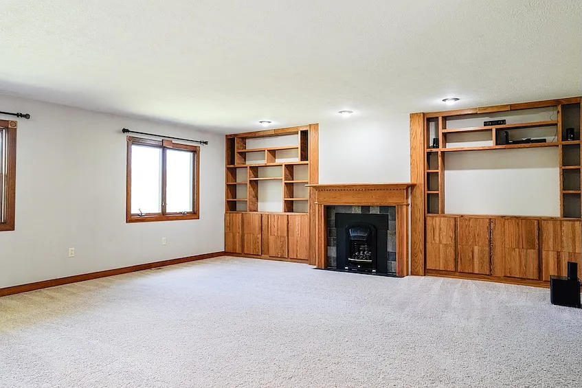 604 Bollinger Rd — Photo 4
