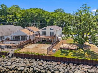 187 N River Dr, Pennsville, NJ 08070