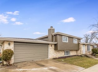 2358 W 112th St, Chicago, IL 60643