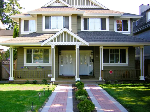 247 E 19th St, North Vancouver, BC V7L 2Z1