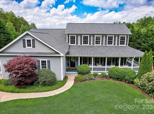 11 Sage Dr, Weaverville, NC 28787