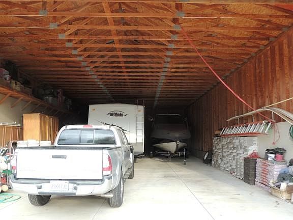 5th image of 30226 Amber Ln