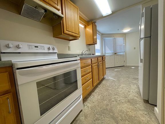 4th image of 134 North St #4