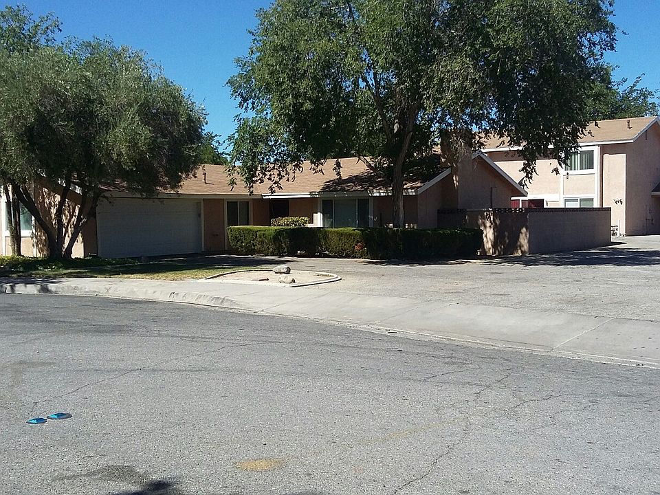 1st image of 44721 Gadsden Ave