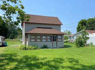 8043 Washington St, Vanderbilt, MI 49795