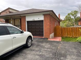 143 Holmes Ave #BASEMENT, Toronto, ON M2N 4M5