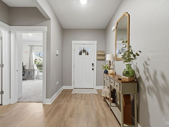 5th image of 1567 Amaya Ln
