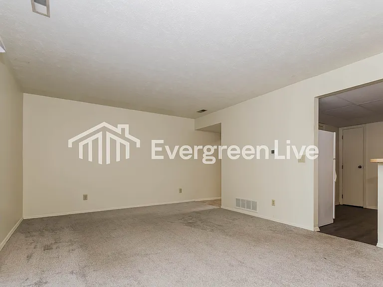 9730 Nettleton Park — Photo 5