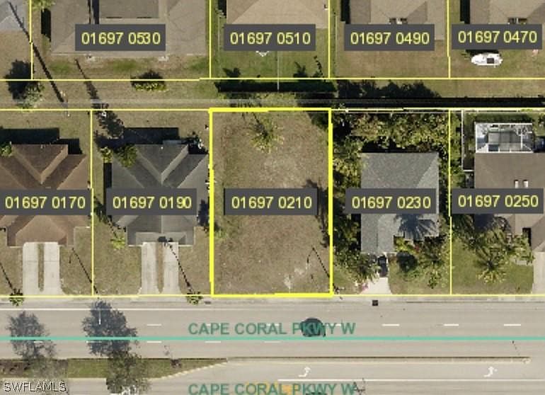 1st image of 1009 Cape Coral Pkwy W