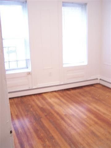 2nd image of 240 10th St #5