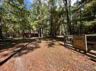 2102 Gateway Mdws, Hemphill, TX 75948