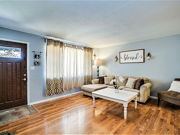 5th image of 2211 E Javelina Ave