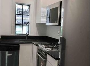 7 Everett St #1, Cambridge, MA 02138