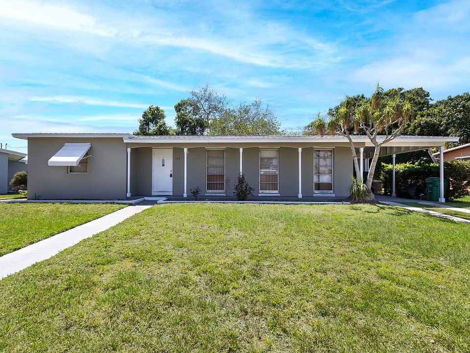 1st image of 340 SE Celestia Court