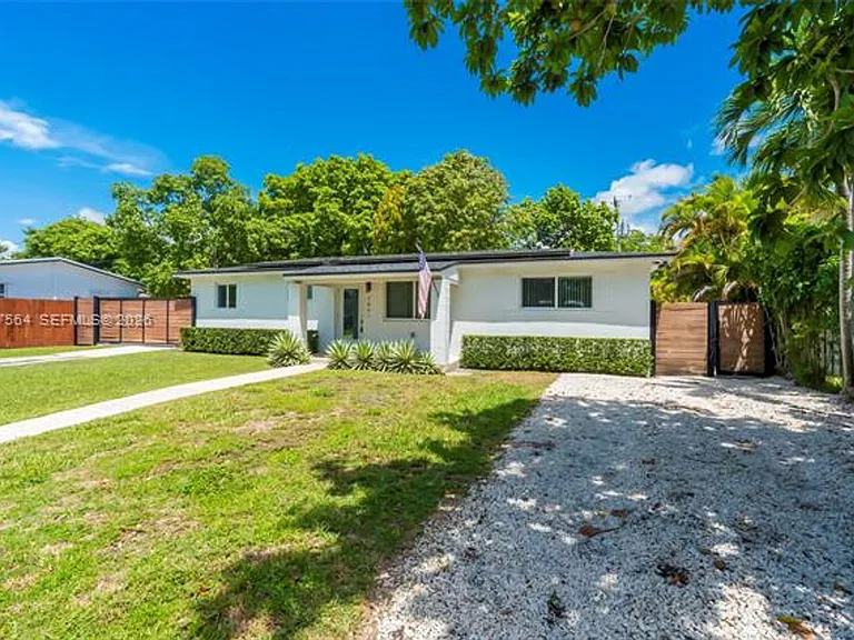 9841 Dominican Dr #9841 — Photo 36