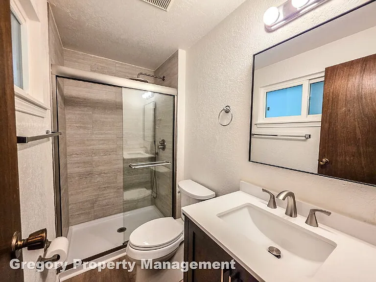 19044 NE 165th Pl — Photo 17