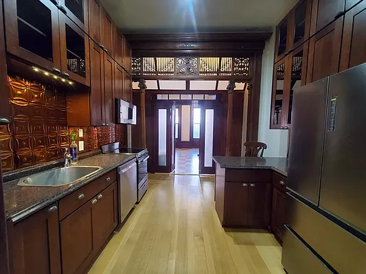 Rented by Corcoran | media 17