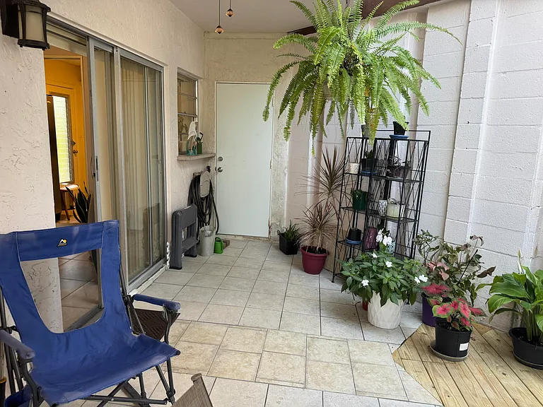 7 Greenway Vlg N #107 — Photo 21