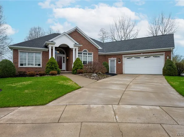71 Rubino Ct, Williamsville, NY 14221