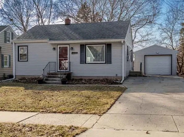 1519 23rd St, Rockford, IL 61108