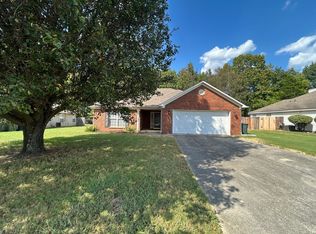 5988 Vinemont Dr NW, Huntsville, AL 35806