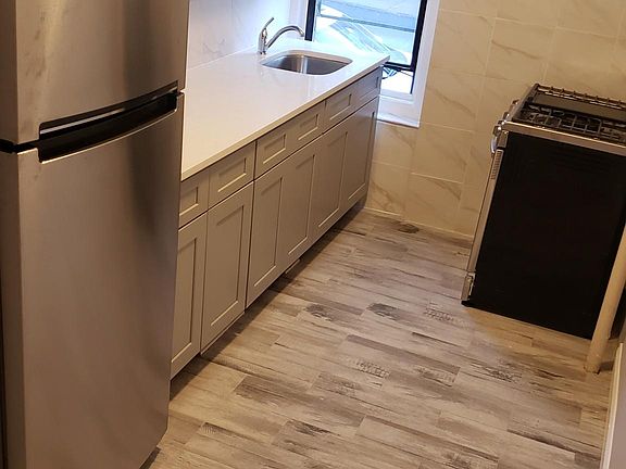 3rd image of 939 68th St #1