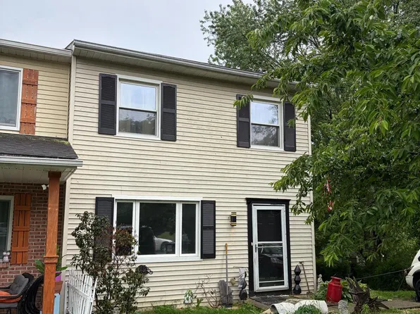 1090 Williamsburg Rd, Lancaster, PA 17603