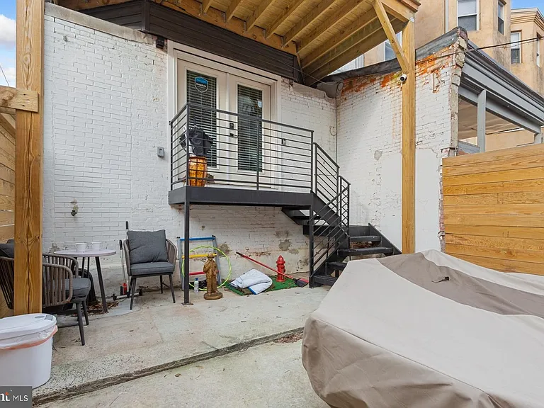 919 N 15th St #1R — Photo 19
