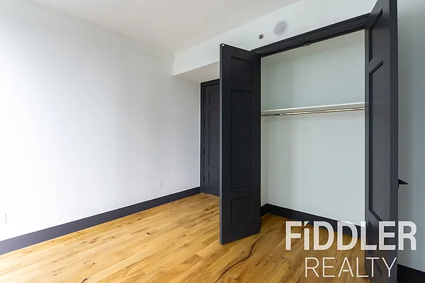 Rented by The KCI Group | media 107