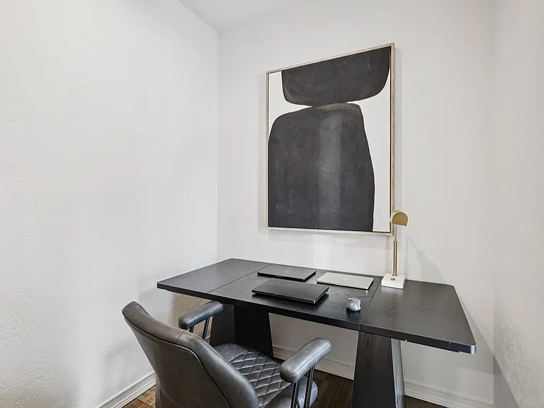 1397 Glencoe Ave — Photo 37