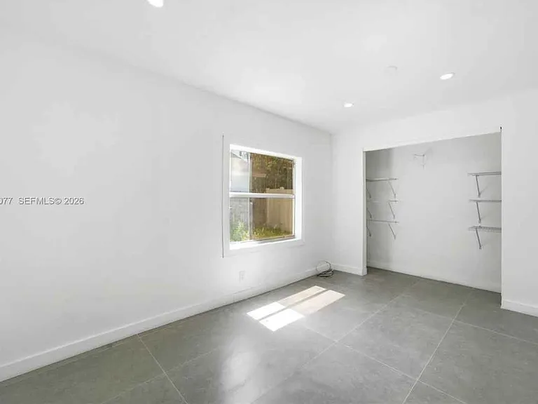 2415 Garfield St — Photo 3